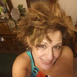 Meet your Posher, Loriann